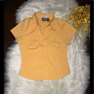Cotton Express Missy stretch mustard pearl snap blouse sz medium